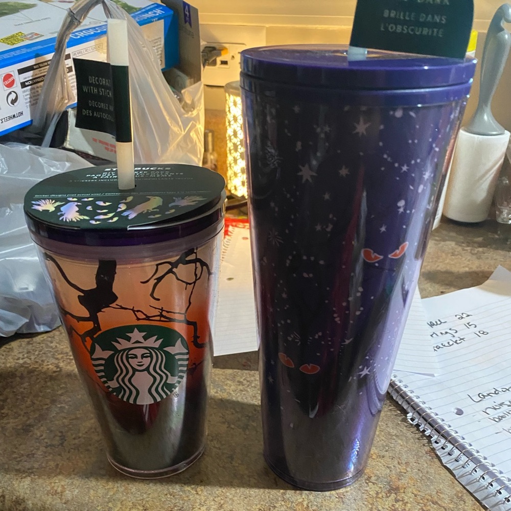 Starbucks glow in the dark 2022 Halloween cups- new